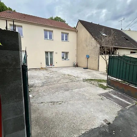 Ideal En Famille Parking Prive Apartment *