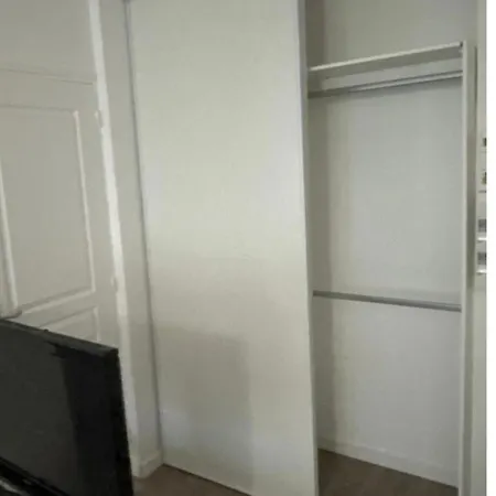 Ideal En Famille Parking Prive Drancy
