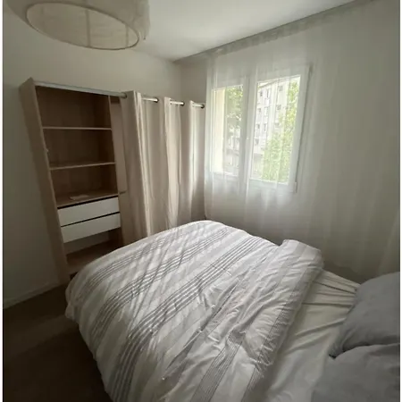 Ideal En Famille Parking Prive Apartment *